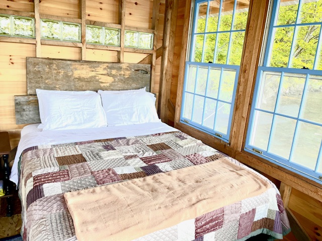 A slower pace off the grid in Maine